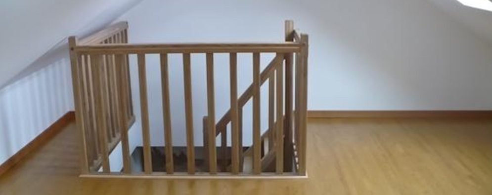 palier d'escalier en bois